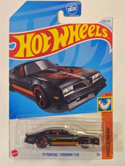 HOT WHEELS . MUSCLE MANIA . 1977 PONTIAC FIREBIRD T/A.