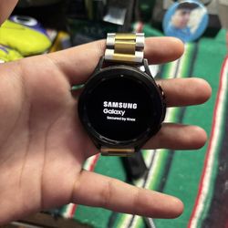 Samsung Galaxy Watch 4 Classic 