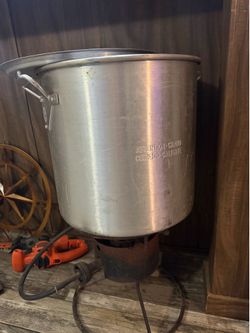 Crawfish pot plus burner