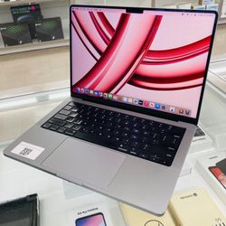 MacBook Pro M2 Pro 16gb Ram 512gb SSD 