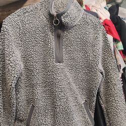 Women's Cozy Sherpa Shirt Size Medum 