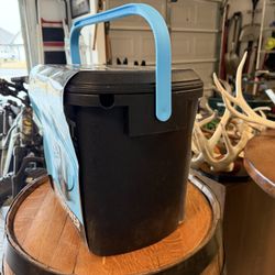 Pressurized Portable Outdoor Shower