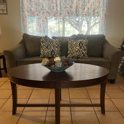 Sofá Set With Tables