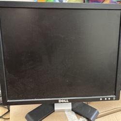 Dell 17” Monitor , Black 