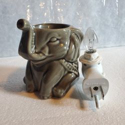 Elephant Ceramic Wax Warmer And Night light