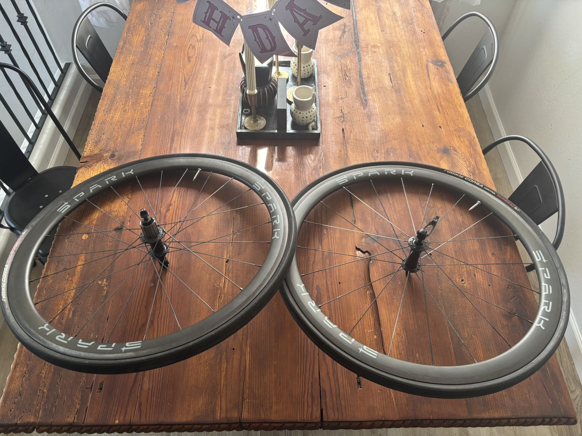 Spark wheel works carbon fiber road bike bicycle wheel set with hubs and tires