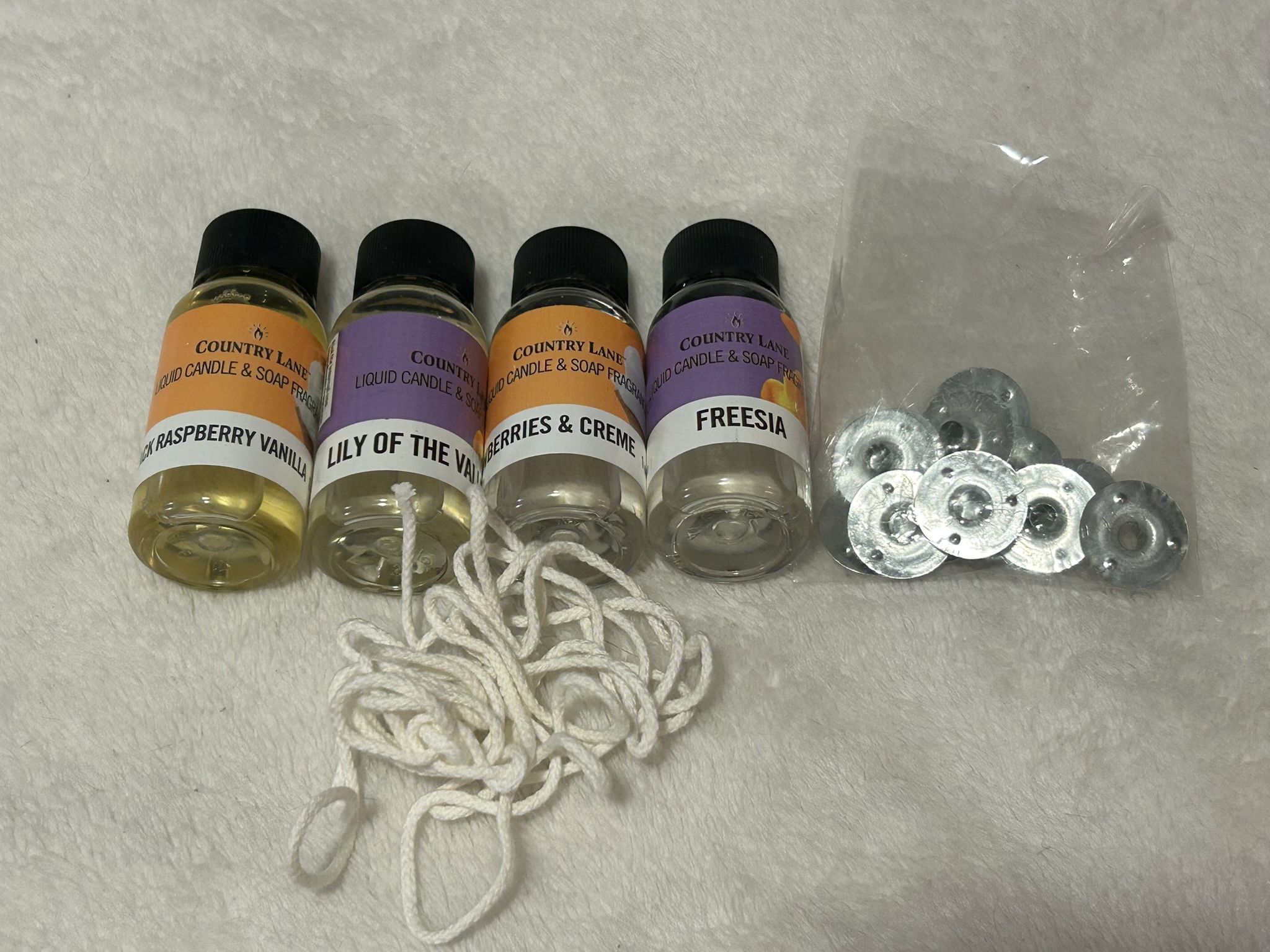 4 candle fragrances wicks diy starter kit liquid lily vanilla freesia berries