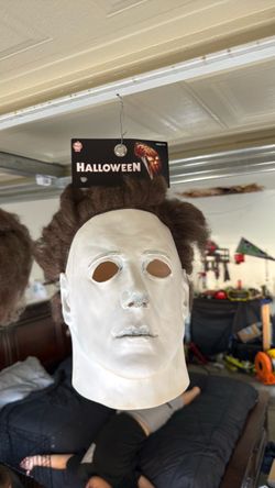 Michael Myers mask