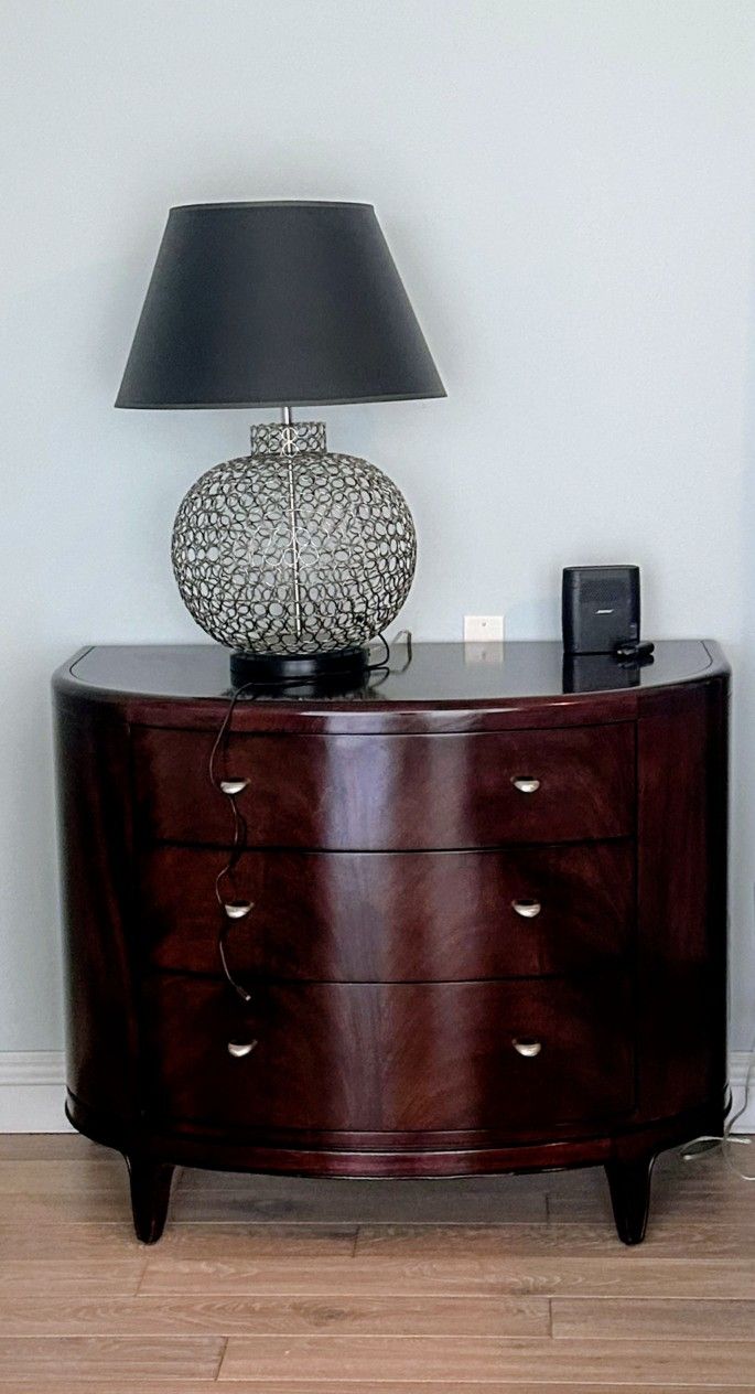 Bedroom Furniture Set