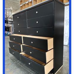 12 drawers dresser/ Twelve drawers dresser