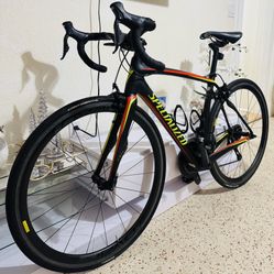 2017 Specialized Roubaix SL4 Full Carbon Road Bike 52 cm