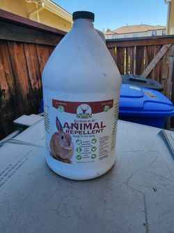 Animal Spray Repellant/FREE