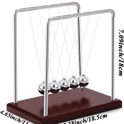 Newtons Cradle Pendulum Desk Decor