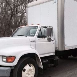 1999 Ford F-800