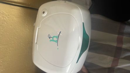 Baby whipes warmer