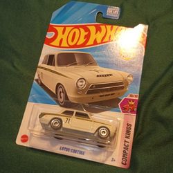 Lotus Cortina Hot Wheels Diecast 