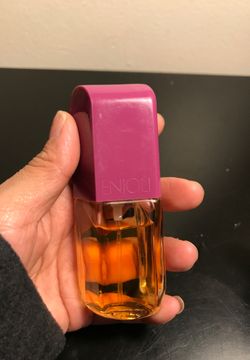 ENJOLI CONCENTRATED COLOGNE SPRAY