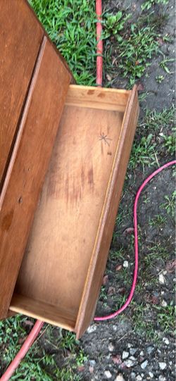 Dresser