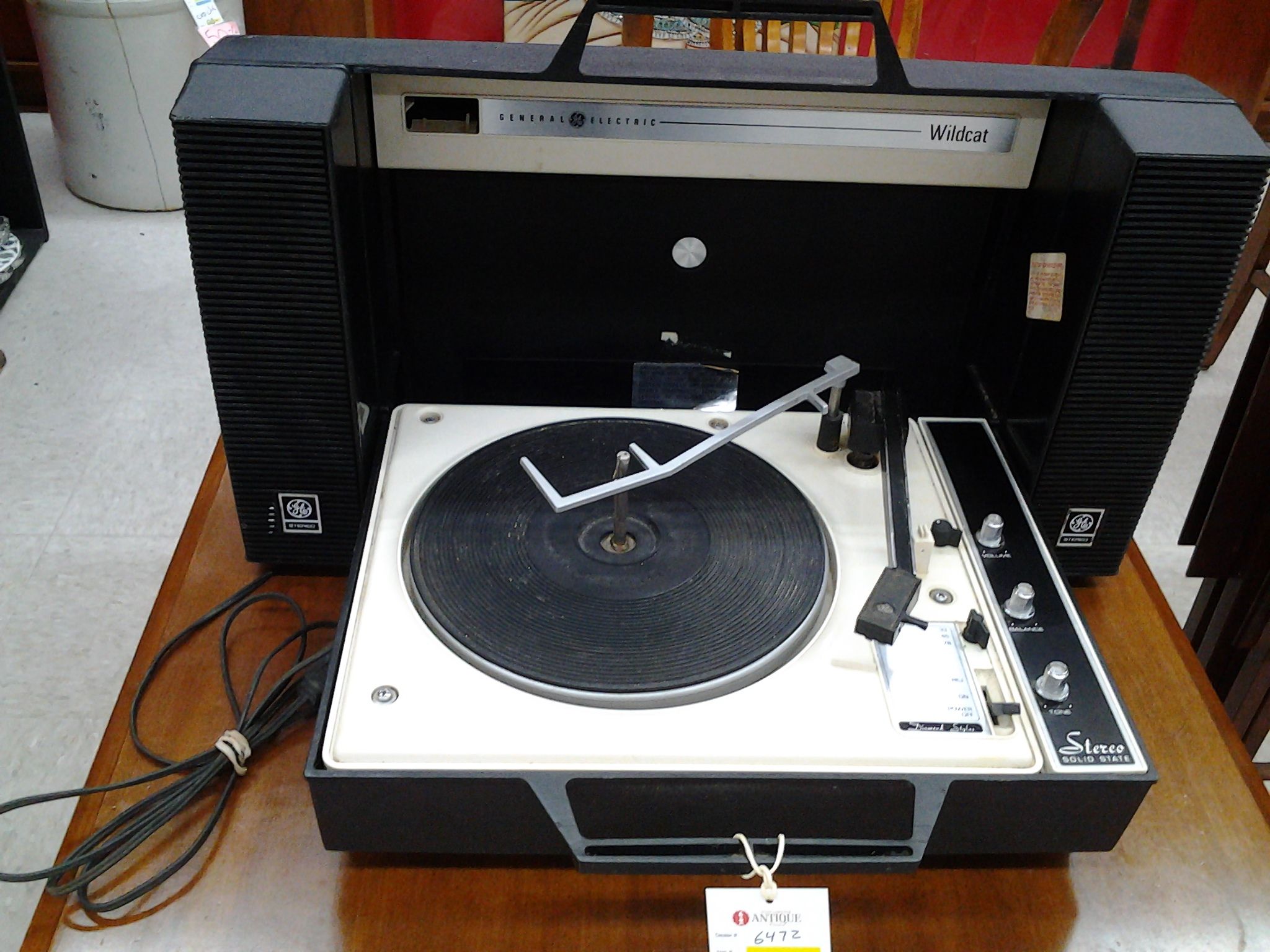 Record Player/Turntable GE Wildcat