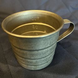 Pewter Measuring Cup With Handle 