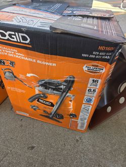 RIDGID 16 Gal. 6.5 Peak HP NXT Shop Vacuum Wet Dry Vac Detachable Blower, Filter, Locking Hose. In Excellent Condition! Retails $175 with Taxes!
