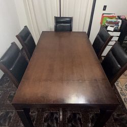 Dinning table and 5 chairs