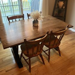 Oak Trestle Farmhouse Table Set w/ Chairs