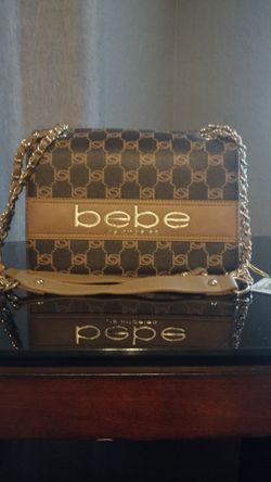 BEBE CROSS BODY/SHOULDER BAG 🔥🔥🔥$$$35