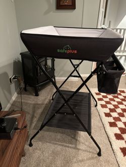 Foldable Diaper Changing Table