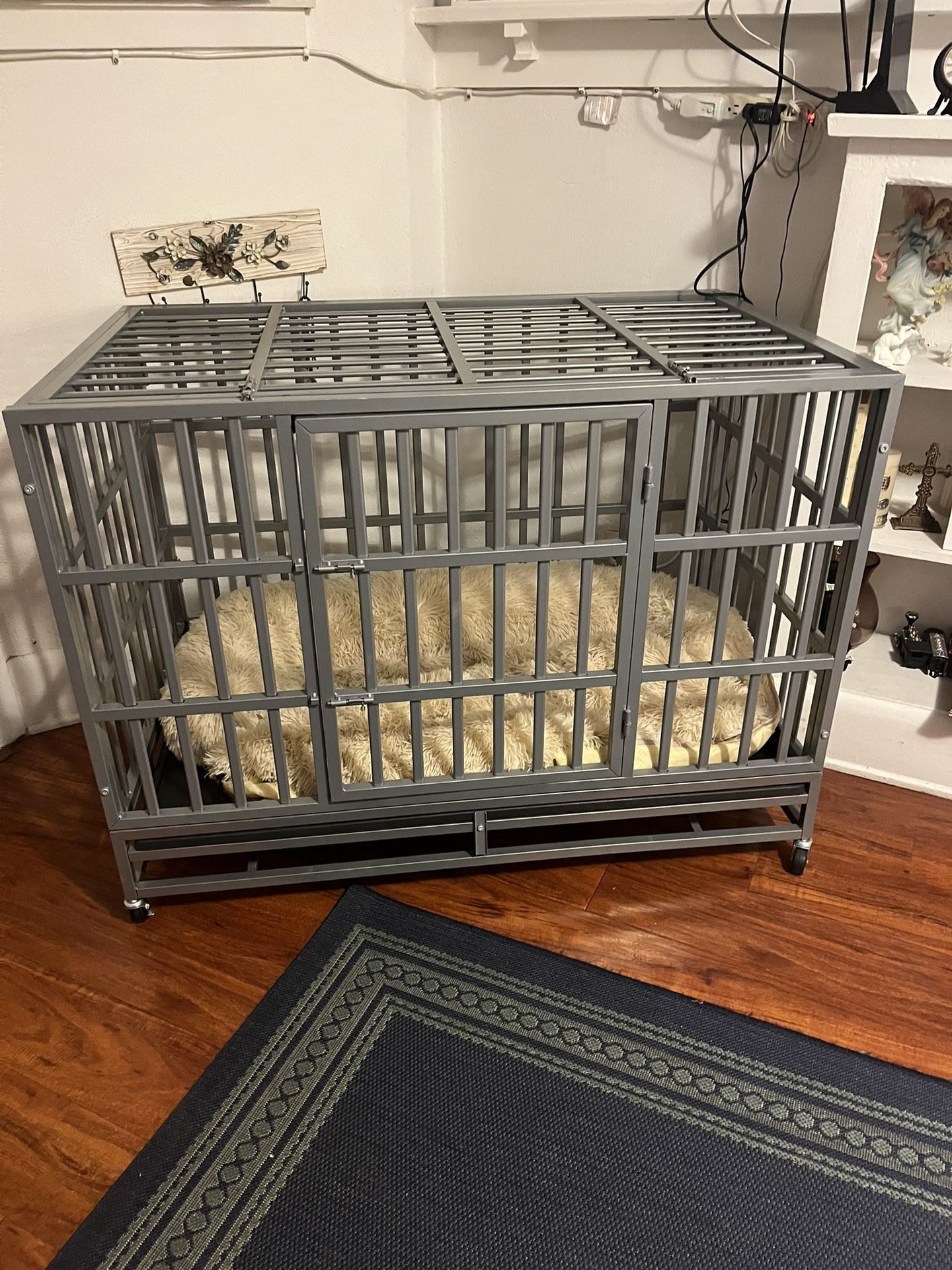 Excelled Condition Heavy Duty Kennel On Wheels