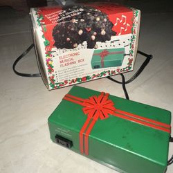 Vintage 1980s Musical Christmas Tree Light Controller – Retro Flashing Lights Music Box (MX-500)