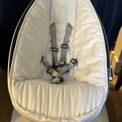  mamaRoo multi-motion baby swing