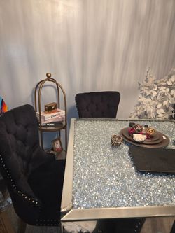Dinning table and 4 chairs