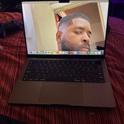 MacBook Pro  14inch 2023