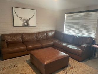 Leather sectional couch w ottoman