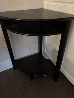 Corner table, dark brown