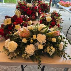 Christmas floral centerpieces