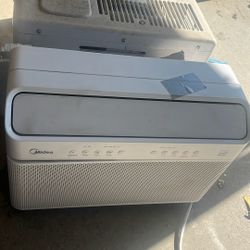 Window AC unit