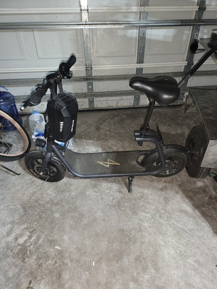 Electric Scooter With Charger