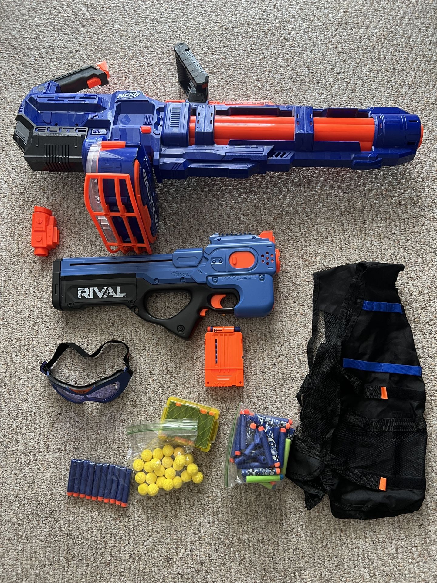 Nerf E2865 Elite Titan CS-50 50-Dart Toy Blaster