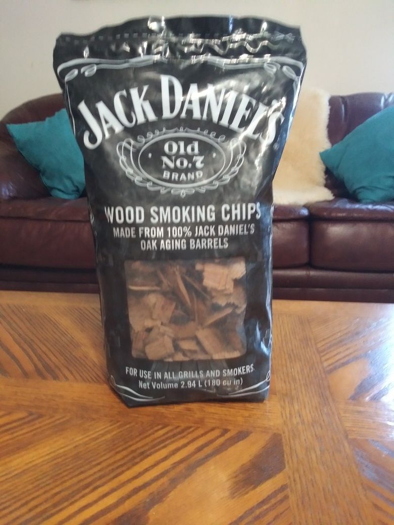WOOD SMOKING CHIPS