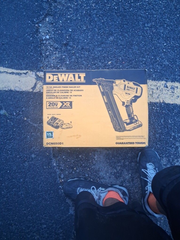 DeWalt