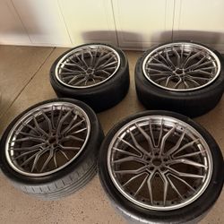 23 Inch Avant Garde AG wheels need new Tires 