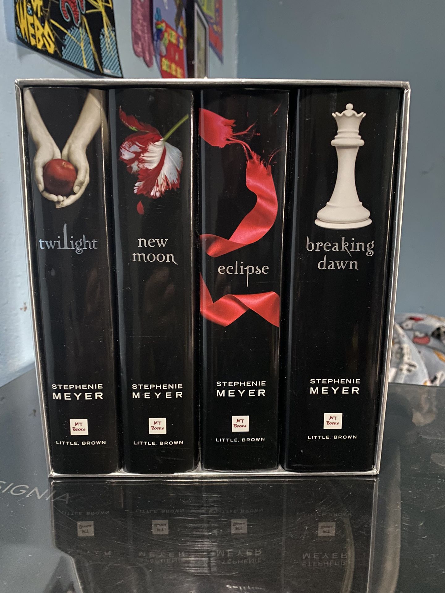 Twilight Book Saga 1-4