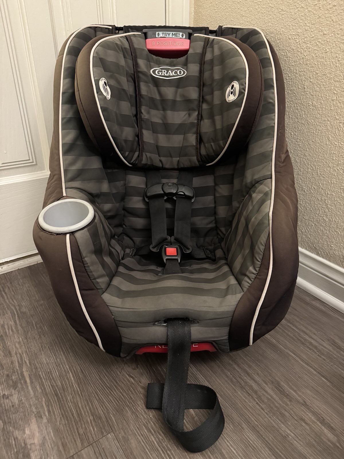 Brown Graco Convertible Car Seat