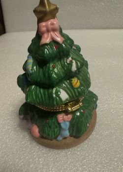 Vintage Christmas Tree Trinket Box Hinged Ceramic Holiday Keepsake Box