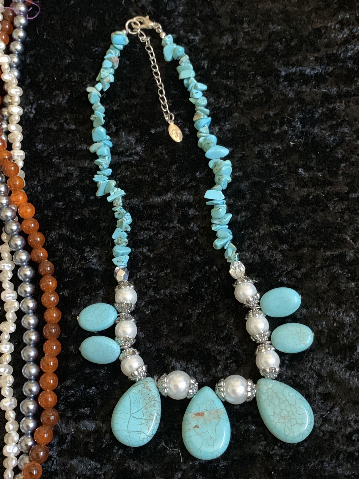 Set Of 5 beautiful necklaces