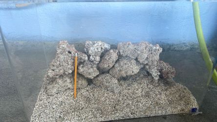 Dry rocks