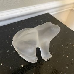 Frosted Glass Sitting Frog Toad Figurine