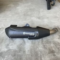 2020 Husqvarna Svartpilen Exhaust